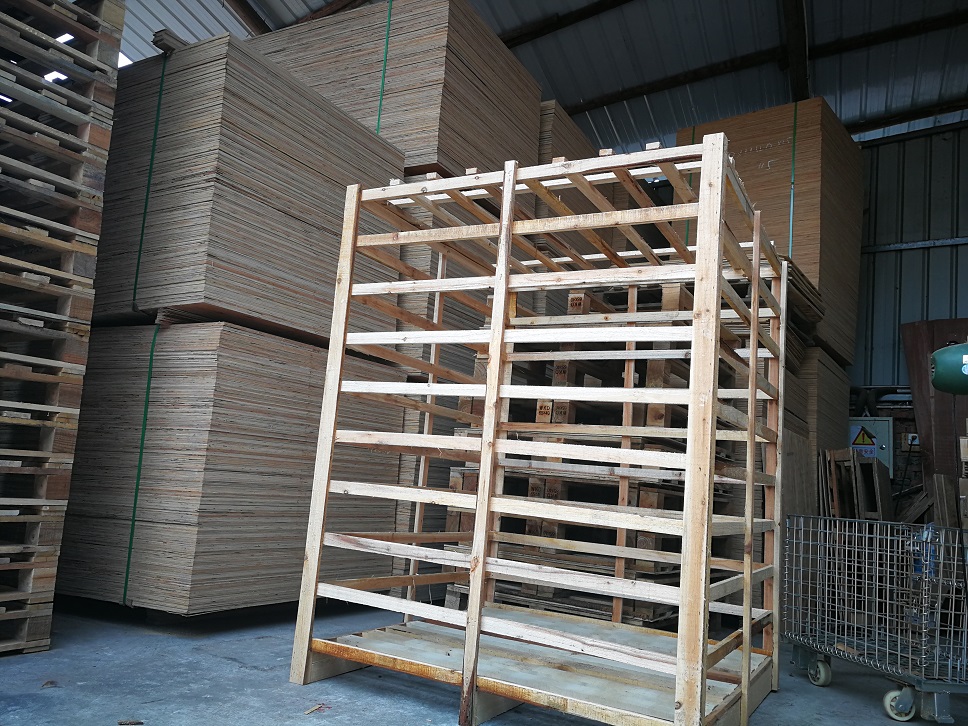 四川木托盤(pán).jpg 四川木托盤(pán).jpg